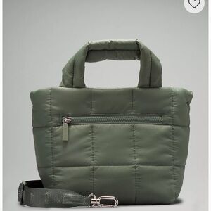 Lululemon Quilted Green Tote Bag